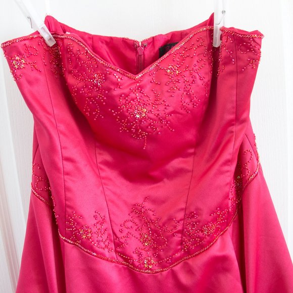 BLONDIE NITES Red Prom Ball Dress Gown Strapless Beads Mesh Large sz 17 - Picture 3 of 7